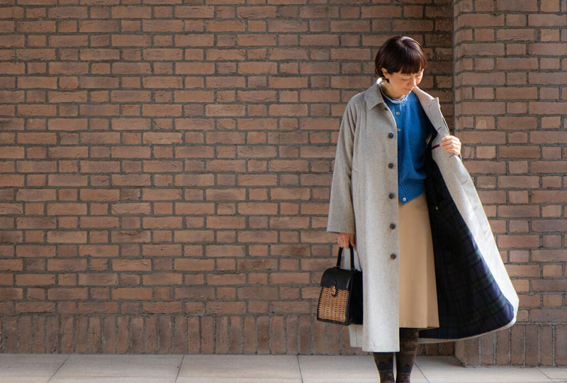 想いつのる服