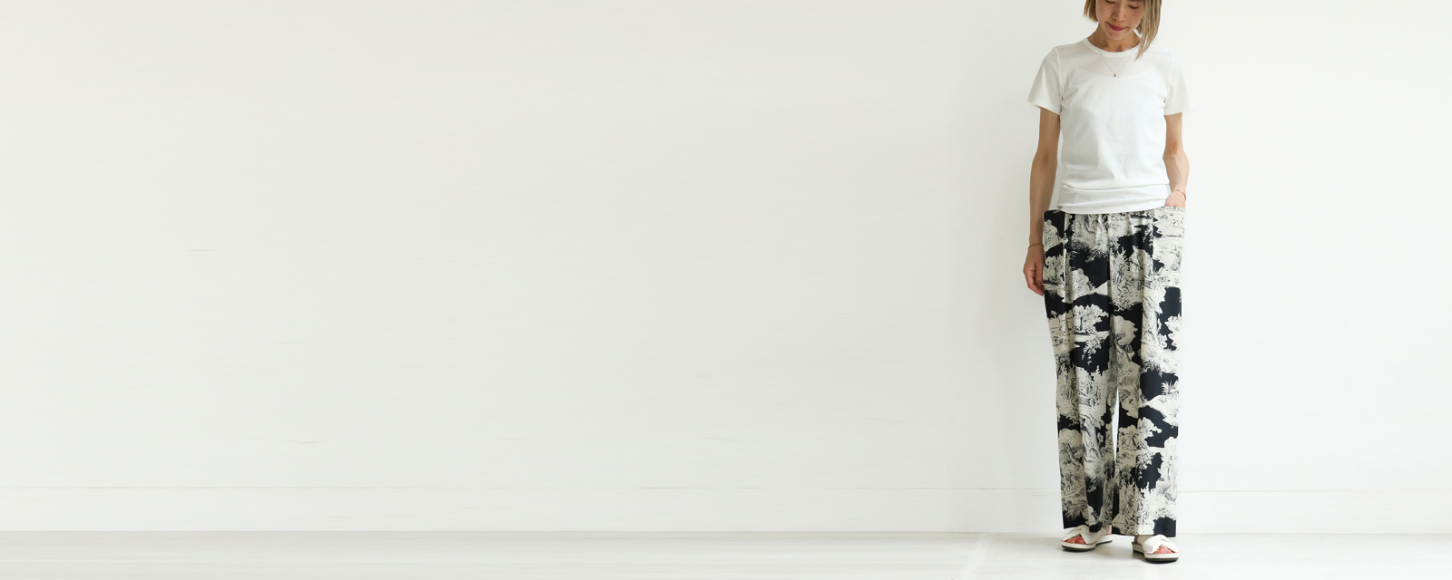 風 に 揺 れ る パ ン ツ