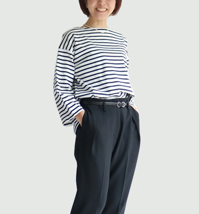 一枚で決まるトップス