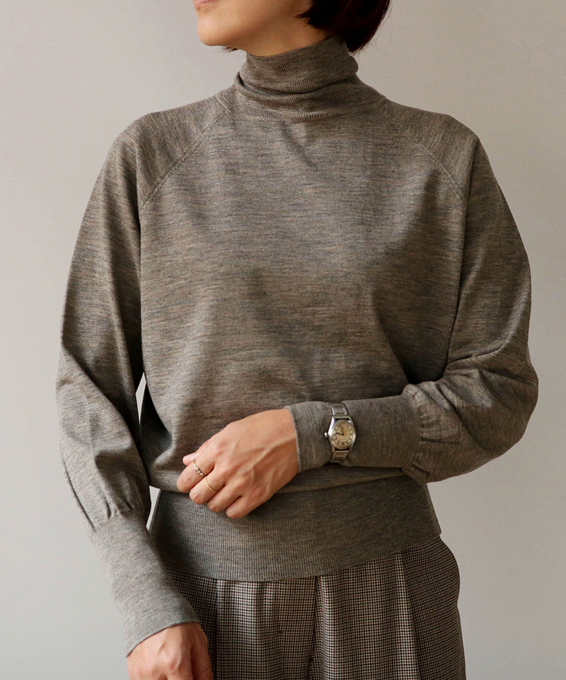 soutiencollar タートルニット