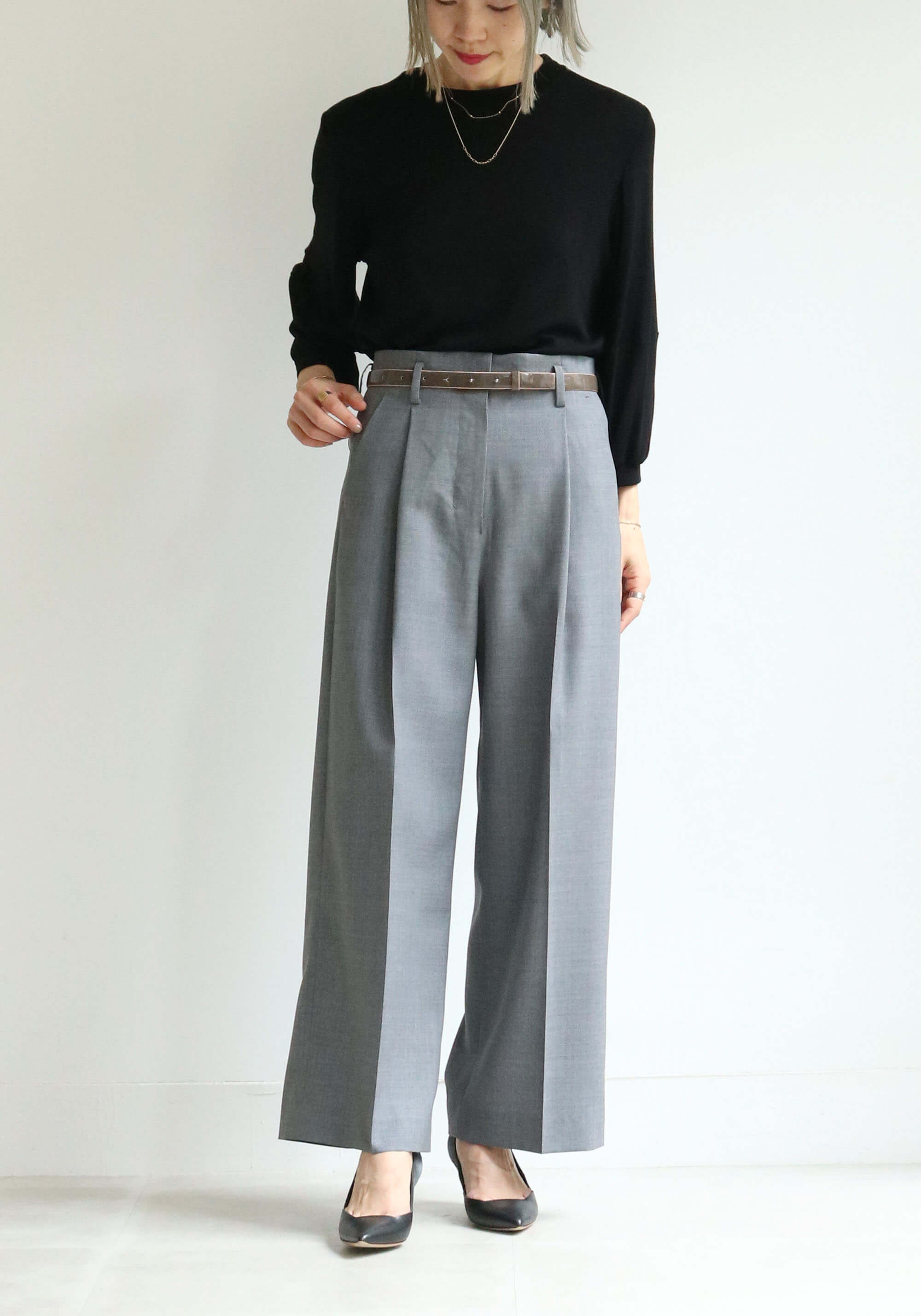テーラードタックパンツ