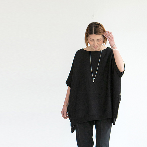 キレイに変われる大人トップス