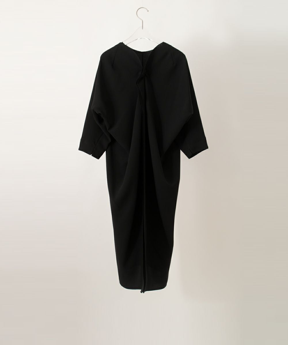 ブラックドレープ」7分袖「Black Drape」soutiencollar（ステンカラー